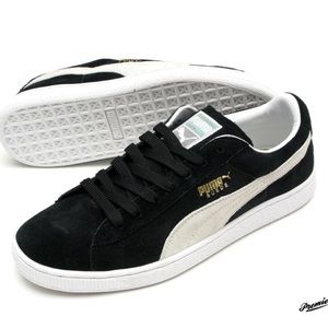 Classic black suede pumas BRAND NEW!